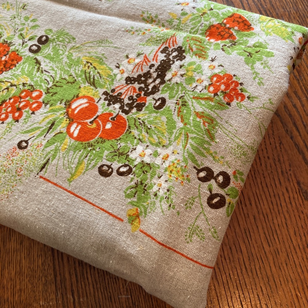 69x54 vintage linen blend table cloth